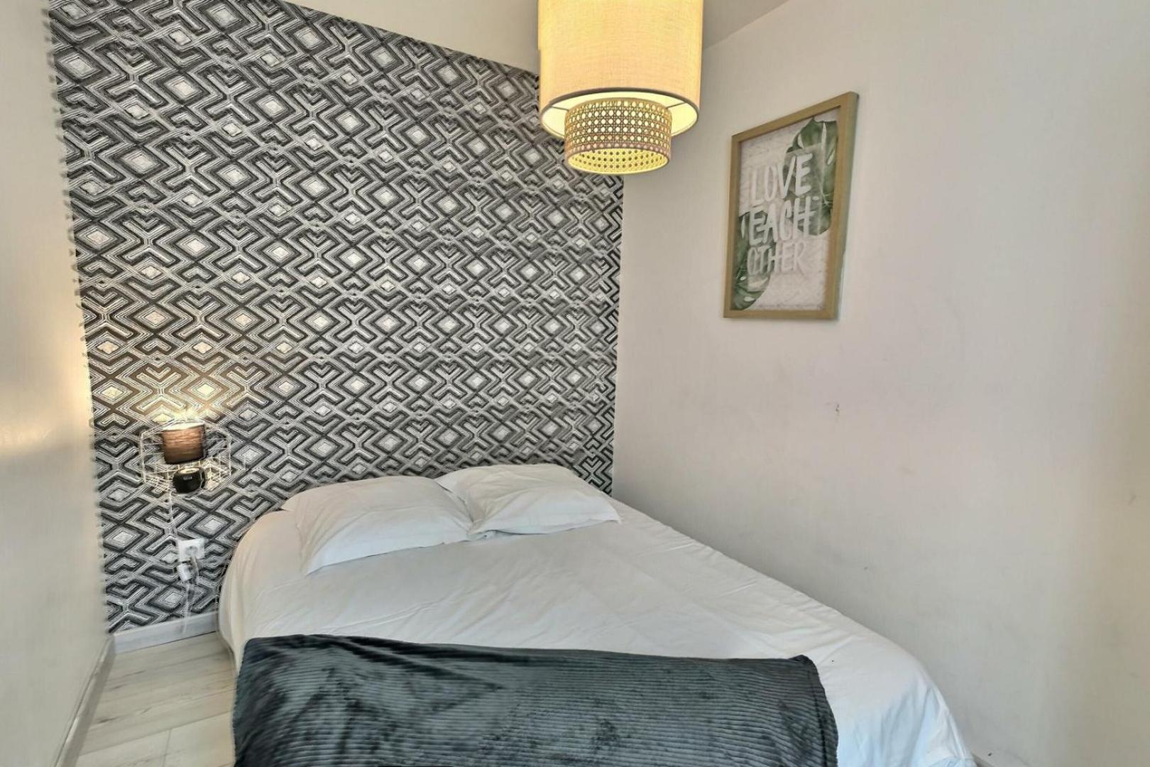 Appart Du Pont Vert B11 - Mon Groom Troyes Ngoại thất bức ảnh